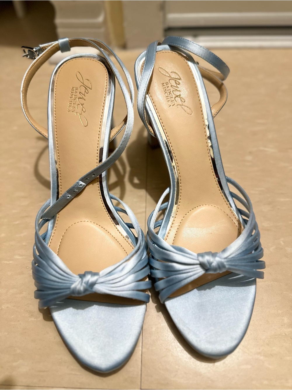 Jewel Badgley Mischka Light Blue Satin Knotted Strappy Heels 9.5W